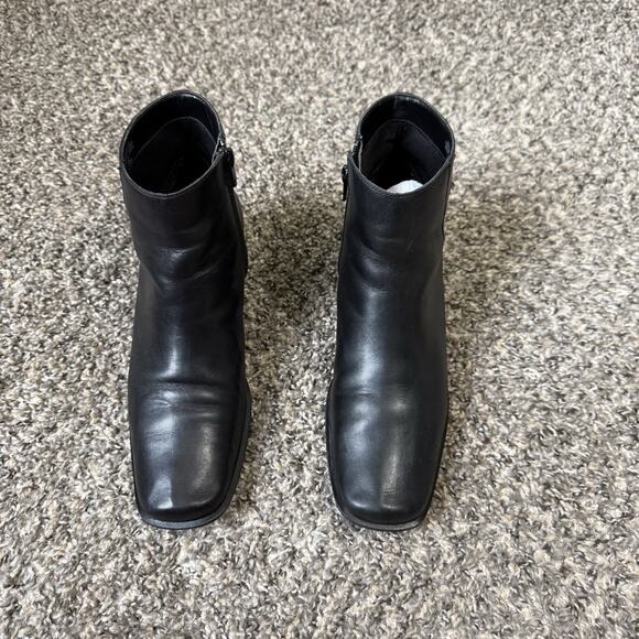 VTG Villager Ankle Boots Black Leather 8 M Block Low Heel 90s Classic Square Toe - Picture 10 of 10